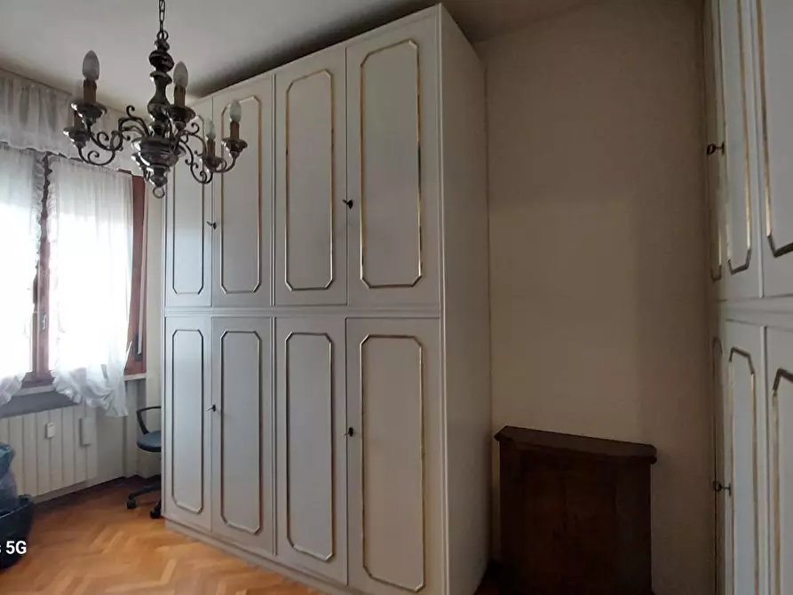 Immagine 9 di Appartamento in vendita  a Livorno