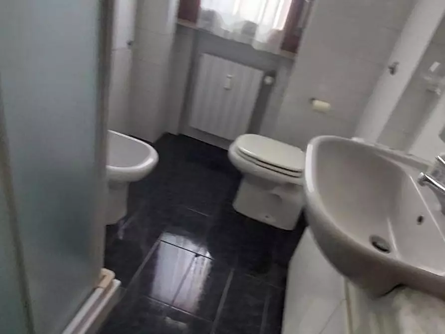 Immagine 7 di Appartamento in vendita  a Livorno