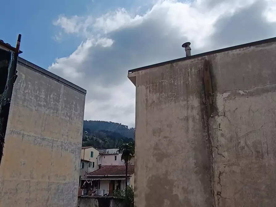 Immagine 24 di Appartamento in vendita  a Massa