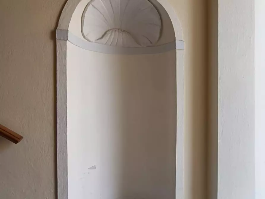 Immagine 17 di Appartamento in vendita  a Massa