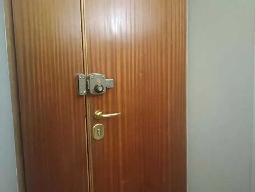 Immagine 26 di Appartamento in vendita  a Massa