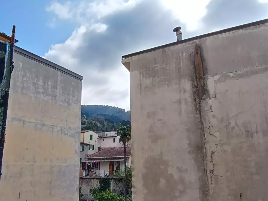 Immagine 5 di Appartamento in vendita  a Massa