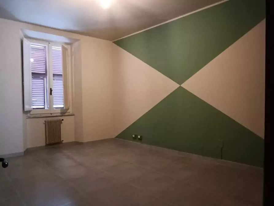 Immagine 12 di Appartamento in vendita  a Massa