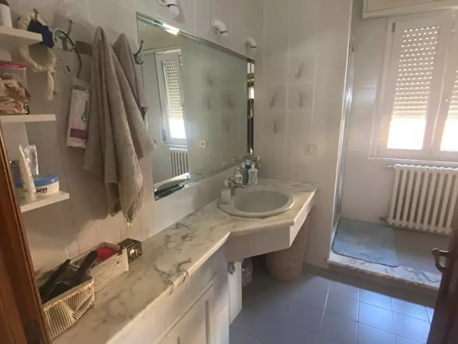 Immagine 5 di Casa bifamiliare in vendita  a Cecina