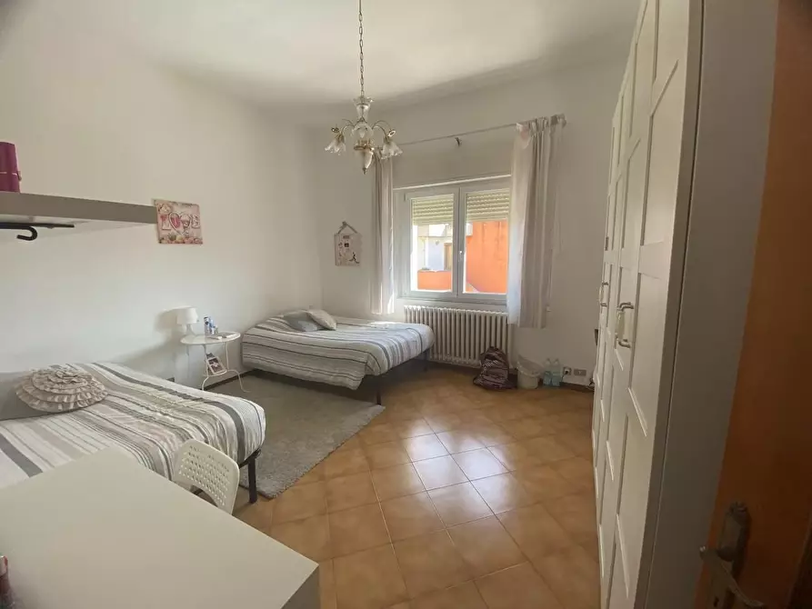 Immagine 4 di Casa bifamiliare in vendita  a Cecina