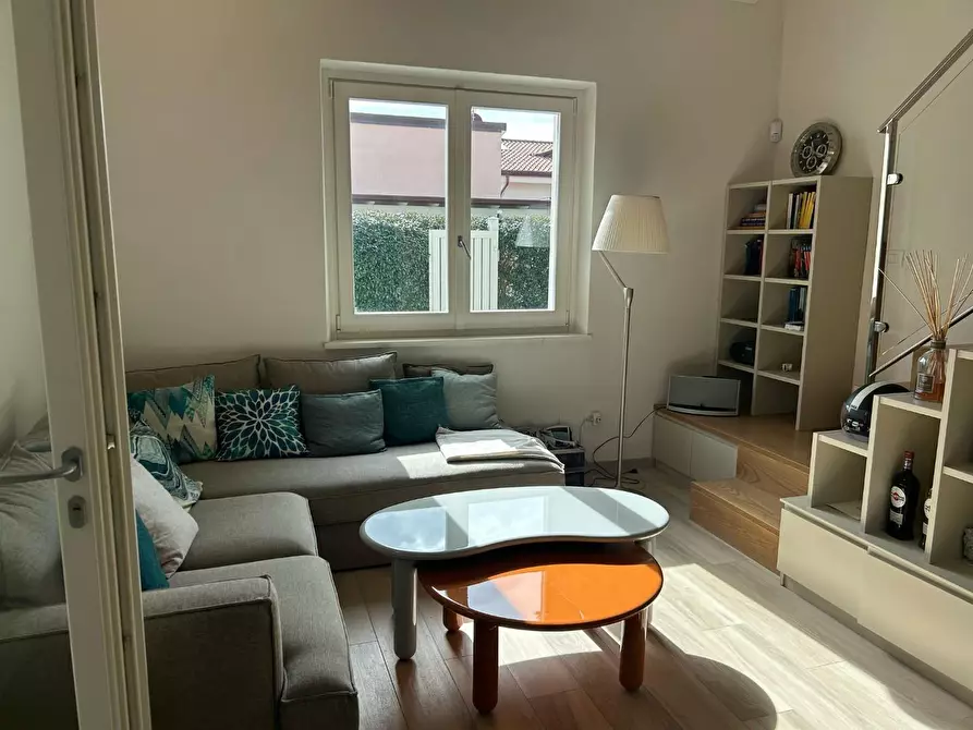 Immagine 3 di Casa bifamiliare in vendita  a Forte Dei Marmi