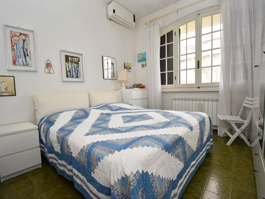 Immagine 10 di Villa in vendita  a Forte Dei Marmi