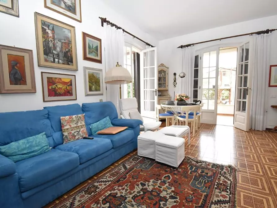 Immagine 15 di Villa in vendita  a Forte Dei Marmi