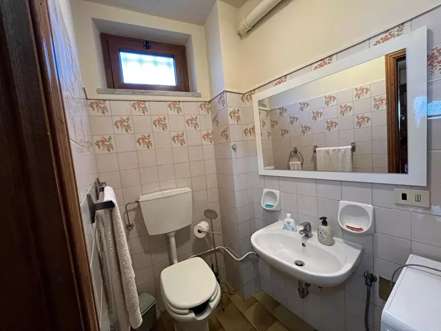 Immagine 27 di Casa semindipendente in vendita  a Castelnuovo Magra