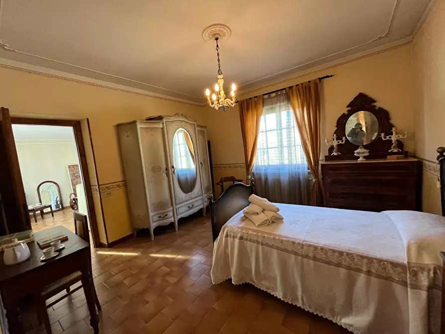 Immagine 16 di Casa semindipendente in vendita  a Castelnuovo Magra