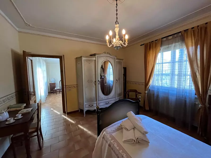 Immagine 12 di Casa semindipendente in vendita  a Castelnuovo Magra