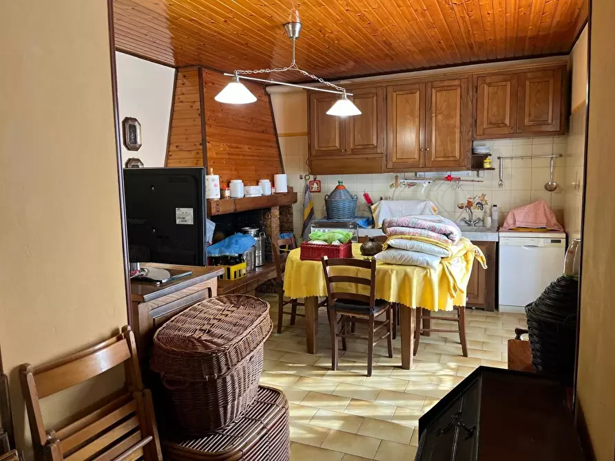 Immagine 36 di Casa semindipendente in vendita  a Castelnuovo Magra