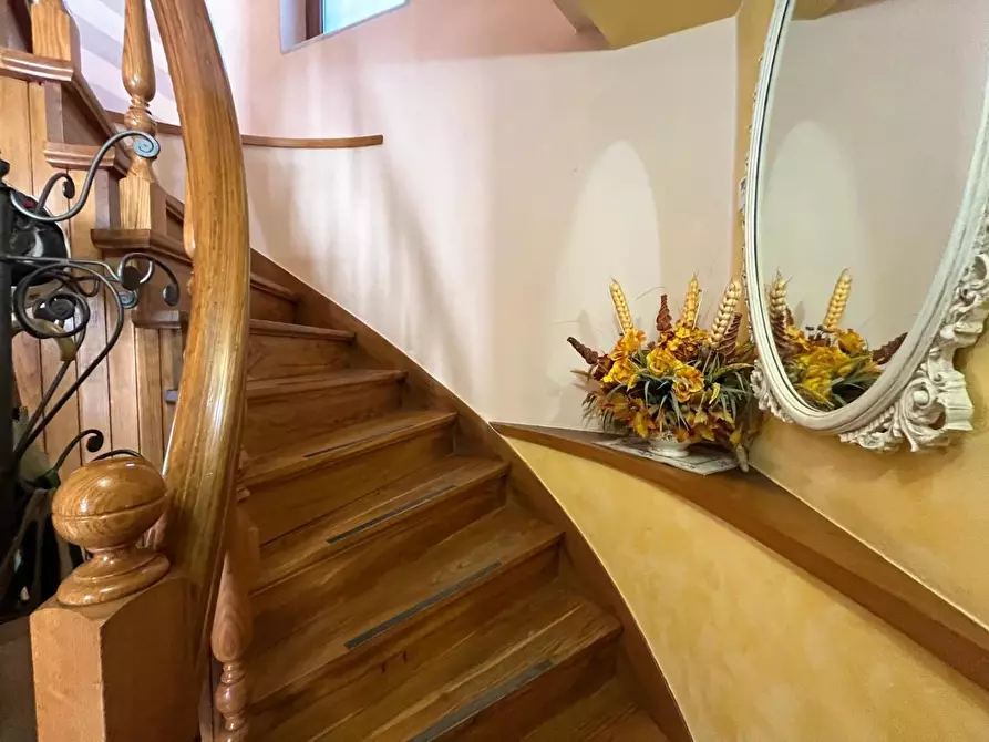 Immagine 24 di Casa semindipendente in vendita  a Castelnuovo Magra