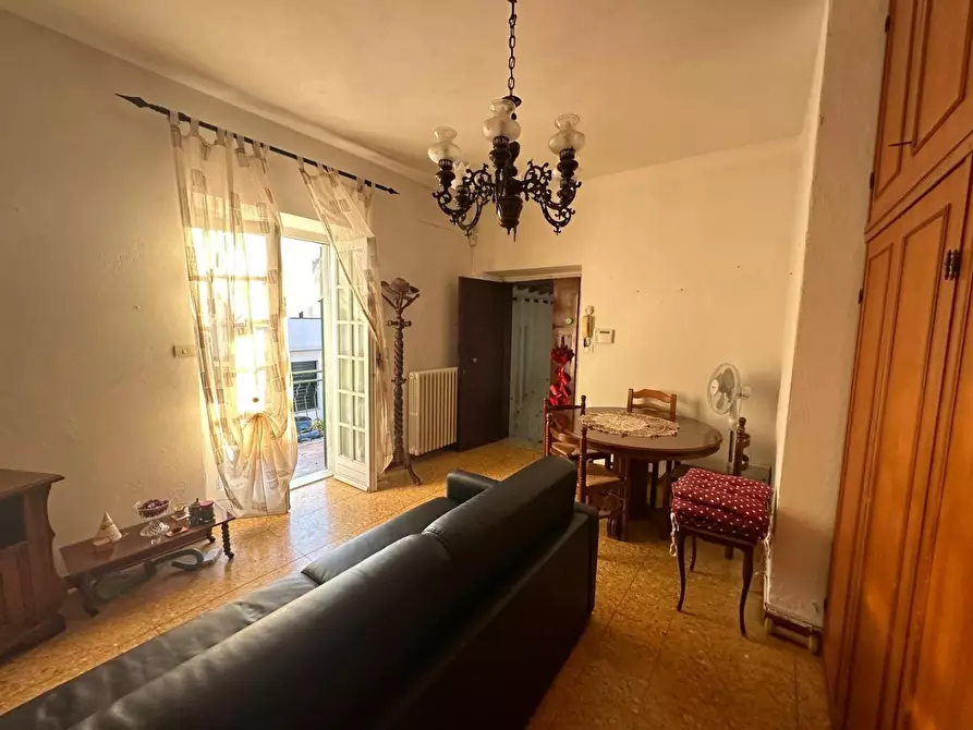 Immagine 13 di Appartamento in vendita  a Carrara