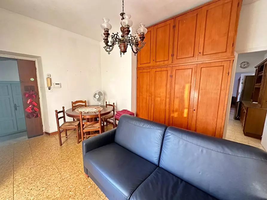 Immagine 18 di Appartamento in vendita  a Carrara