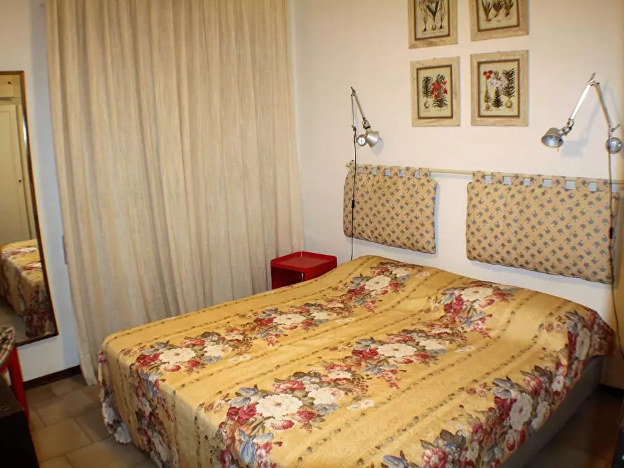 Immagine 6 di Appartamento in affitto  a Camaiore