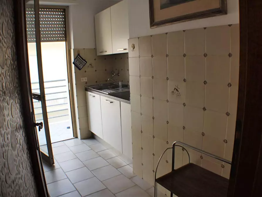 Immagine 3 di Appartamento in affitto  a Camaiore