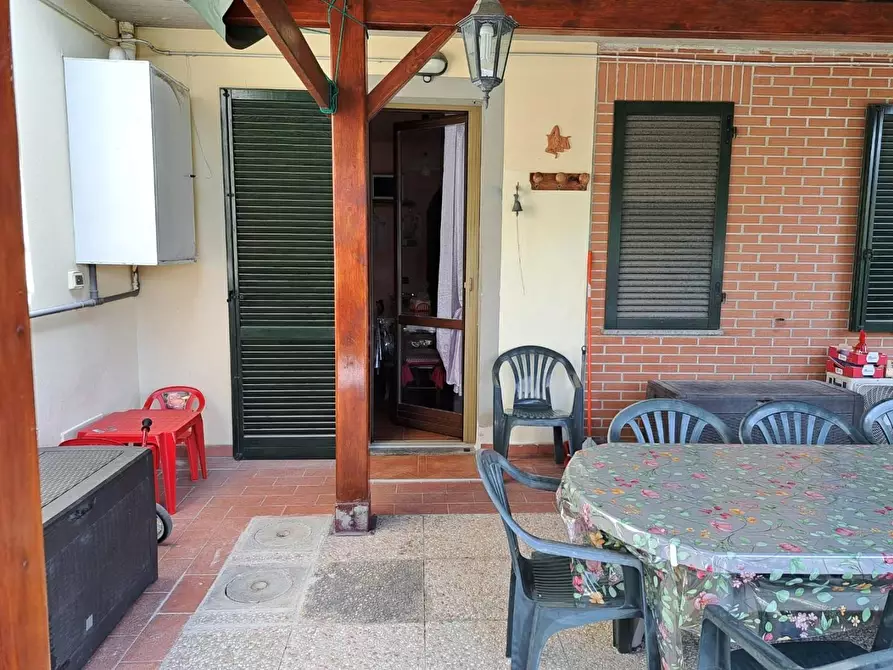 Immagine 16 di Appartamento in vendita  a Santa Maria A Monte