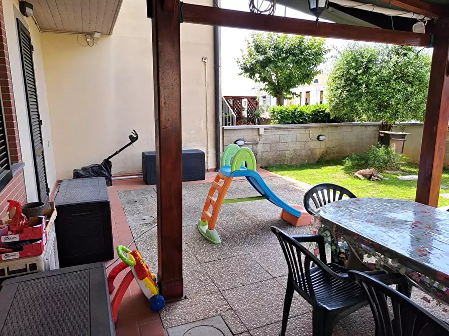 Immagine 15 di Appartamento in vendita  a Santa Maria A Monte