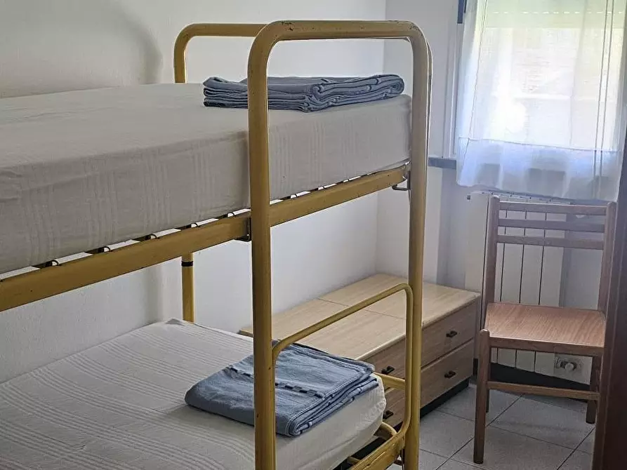 Immagine 2 di Appartamento in affitto  a Camaiore