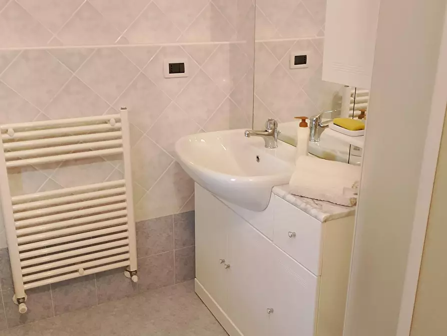 Immagine 16 di Appartamento in affitto  a Rosignano Marittimo