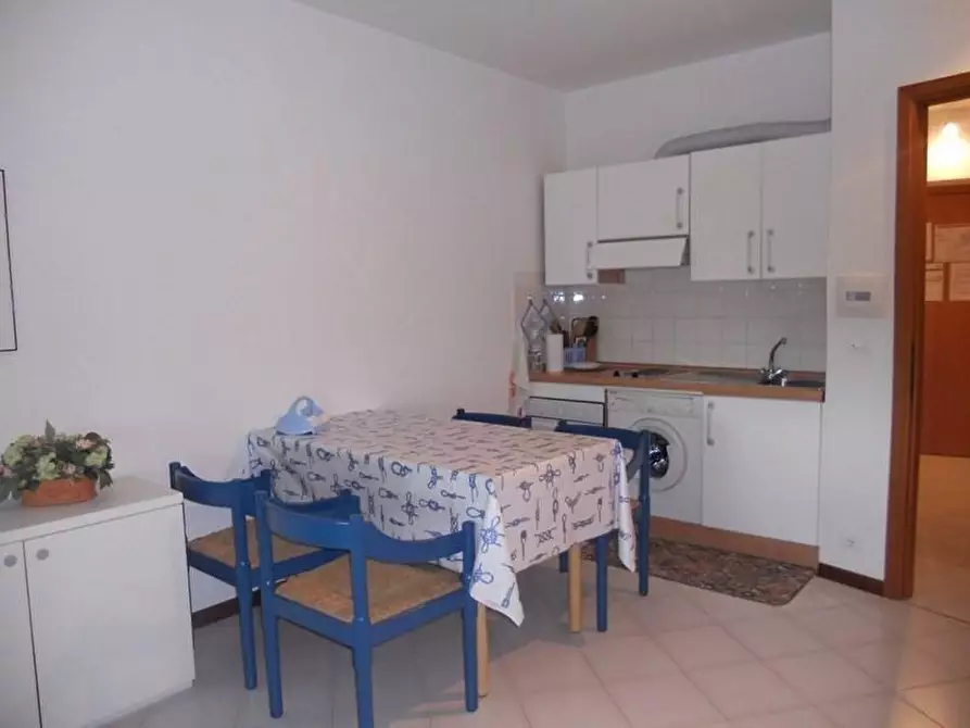 Immagine 6 di Appartamento in affitto  a Pietrasanta