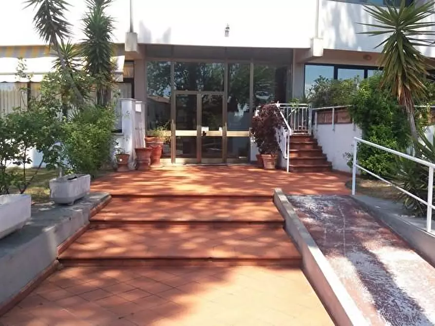 Immagine 1 di Appartamento in affitto  a Pietrasanta