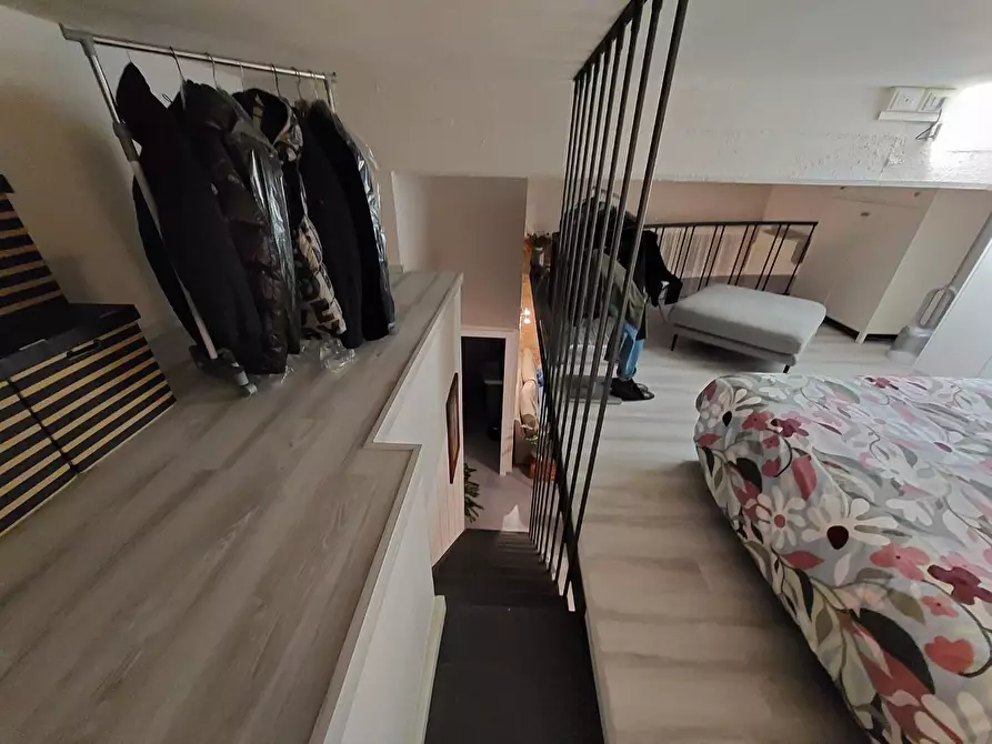 Immagine 21 di Appartamento in vendita  a Pontedera