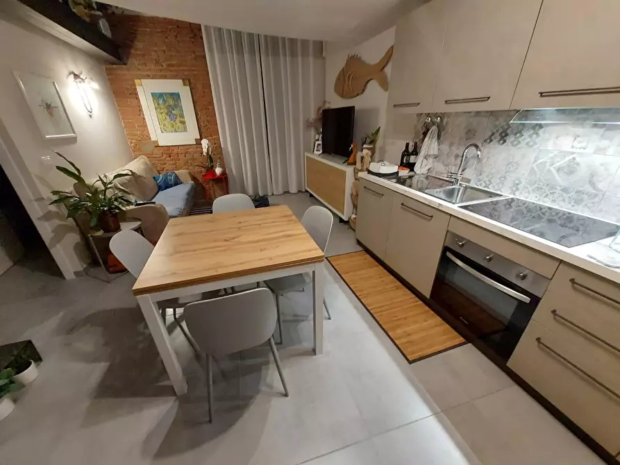 Immagine 20 di Appartamento in vendita  a Pontedera