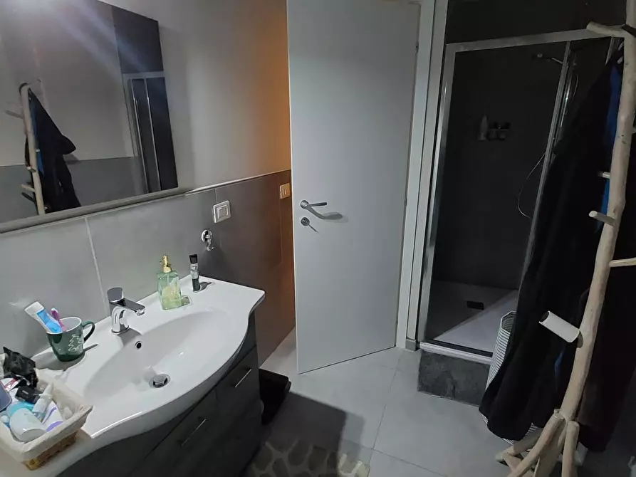 Immagine 23 di Appartamento in vendita  a Pontedera