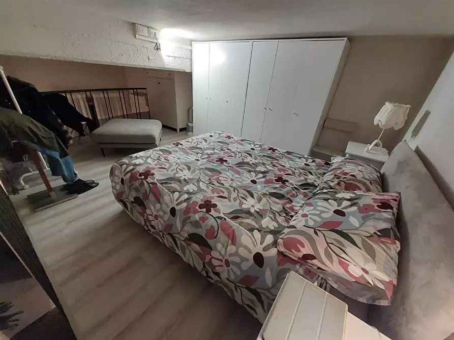 Immagine 22 di Appartamento in vendita  a Pontedera