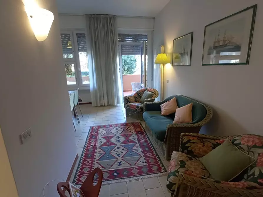 Immagine 29 di Appartamento in affitto  a Camaiore