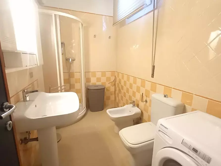 Immagine 20 di Appartamento in affitto  a Camaiore