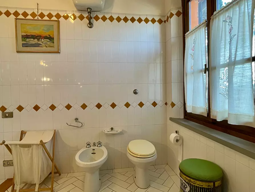 Immagine 46 di Villa in vendita  a San Miniato