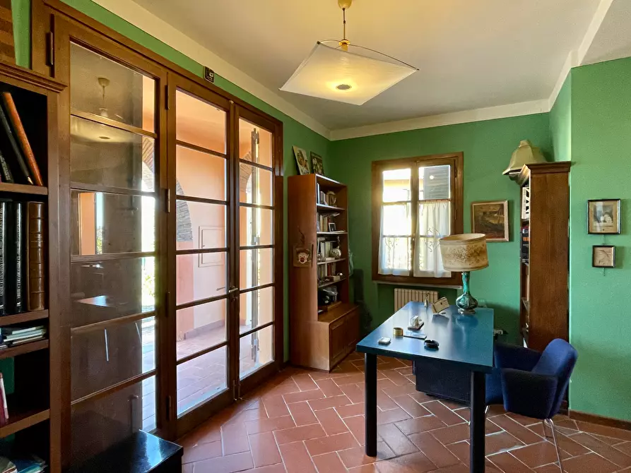 Immagine 13 di Villa in vendita  a San Miniato