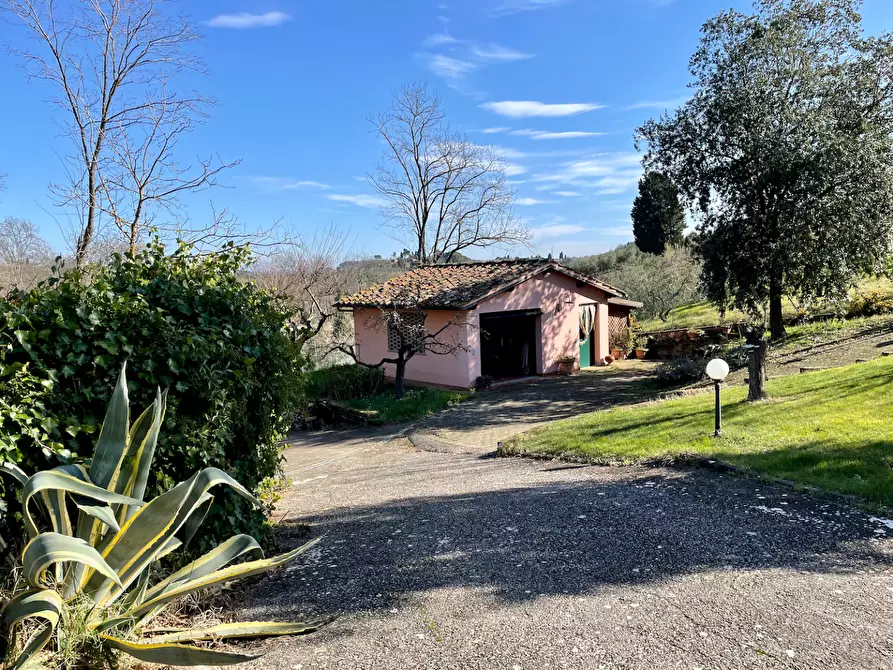 Immagine 6 di Villa in vendita  a San Miniato