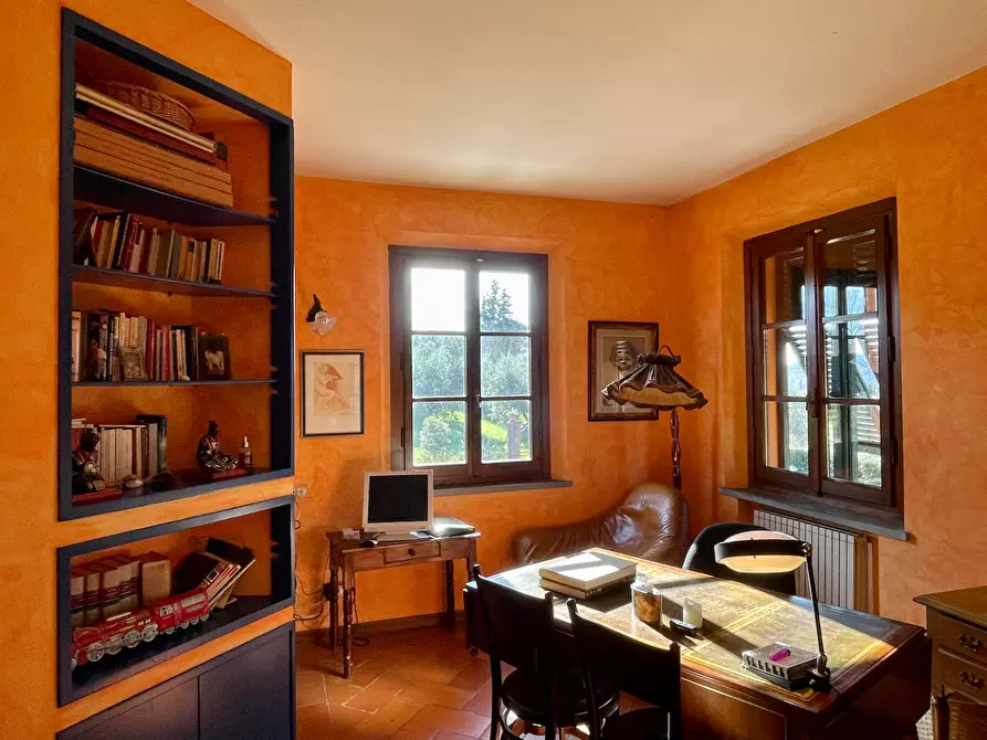 Immagine 18 di Villa in vendita  a San Miniato