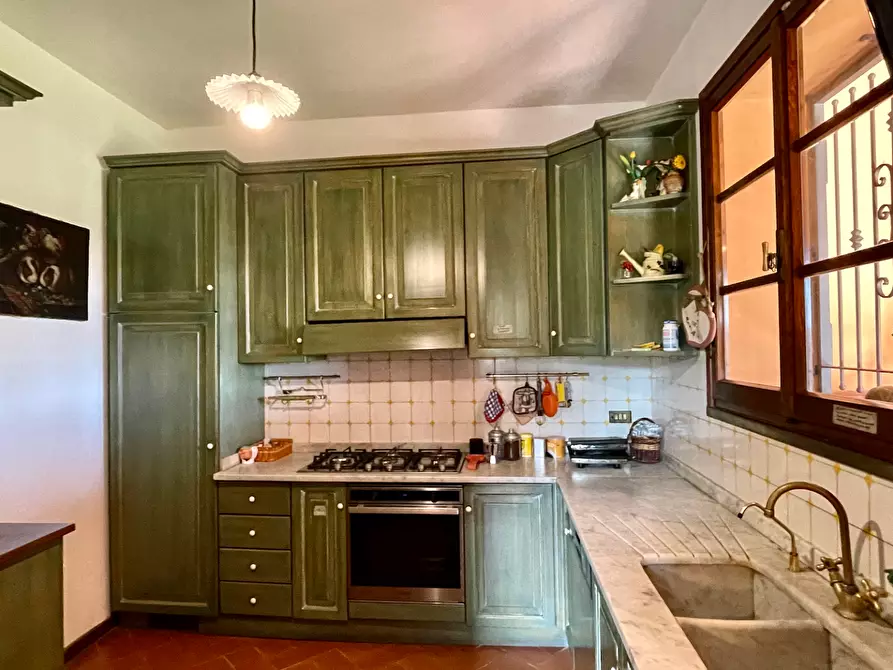 Immagine 12 di Villa in vendita  a San Miniato