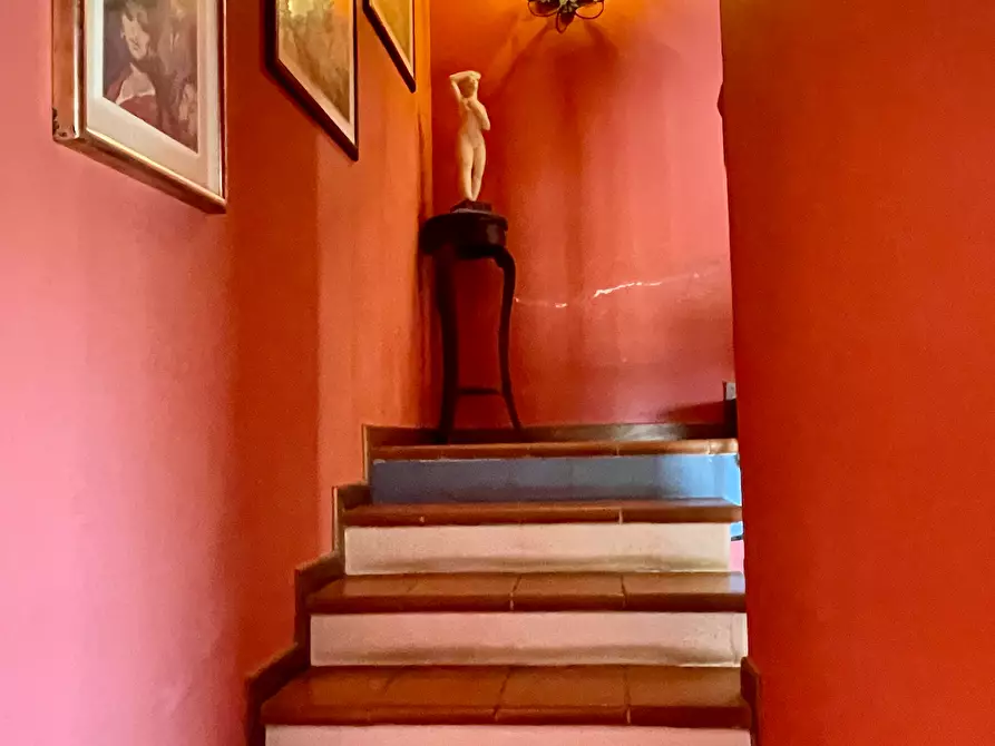 Immagine 17 di Villa in vendita  a San Miniato