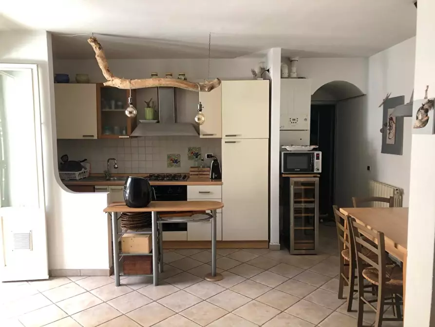 Immagine 5 di Appartamento in affitto  a Camaiore