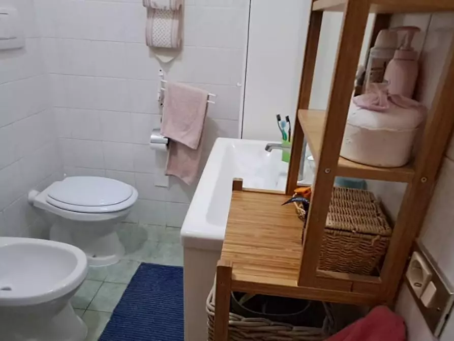 Immagine 6 di Appartamento in vendita  a Cecina