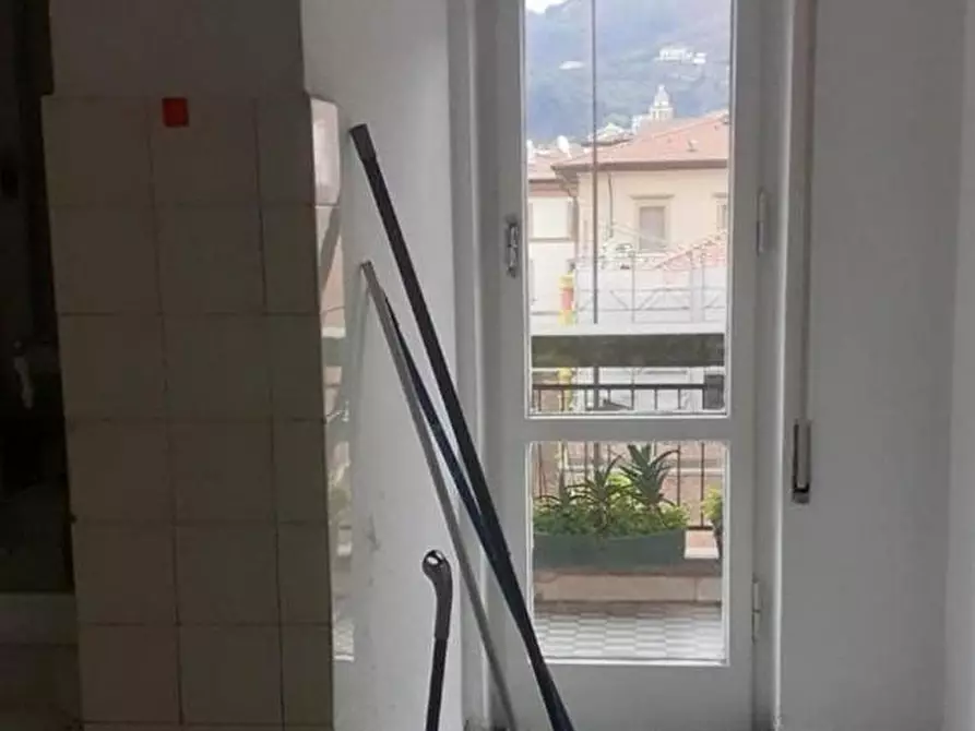 Immagine 10 di Appartamento in vendita  a Massa