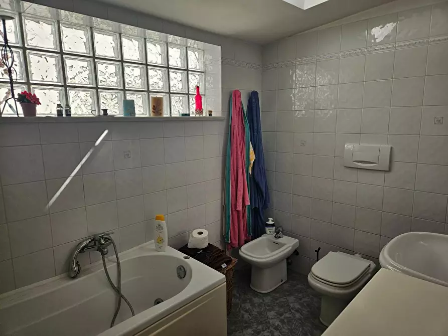 Immagine 19 di Villetta a schiera in vendita  a Livorno