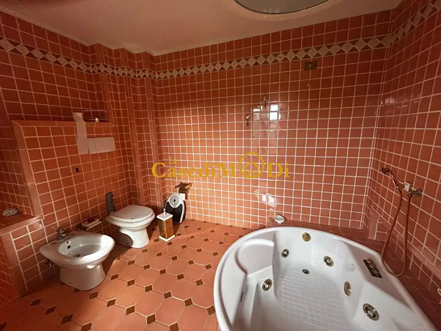 Immagine 26 di Villa in vendita  a Casciana Terme Lari