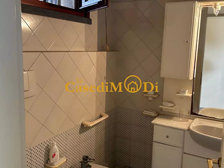 Immagine 38 di Villa in vendita  a Casciana Terme Lari