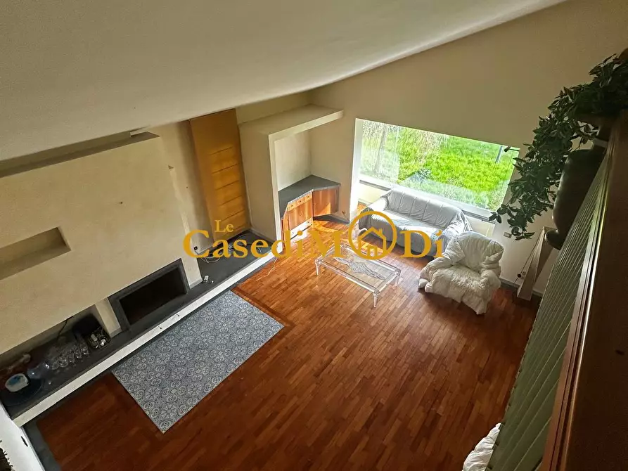 Immagine 1 di Villa in vendita  a Casciana Terme Lari