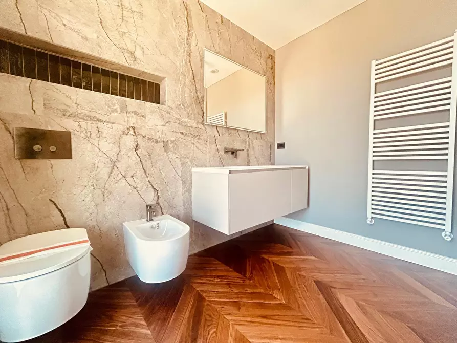 Immagine 25 di Villa in vendita  a Montelupo Fiorentino