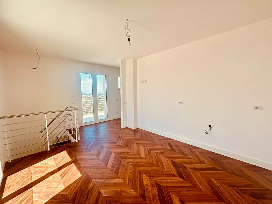 Immagine 9 di Villa in vendita  a Montelupo Fiorentino