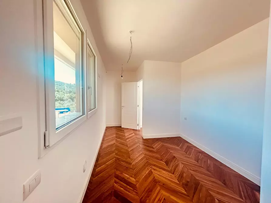 Immagine 36 di Villa in vendita  a Montelupo Fiorentino