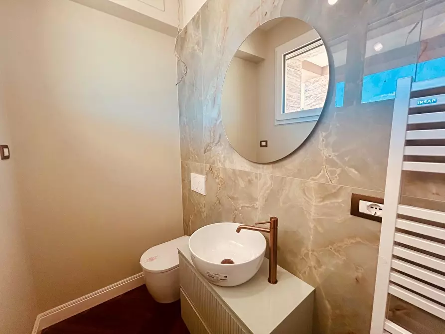 Immagine 14 di Villa in vendita  a Montelupo Fiorentino